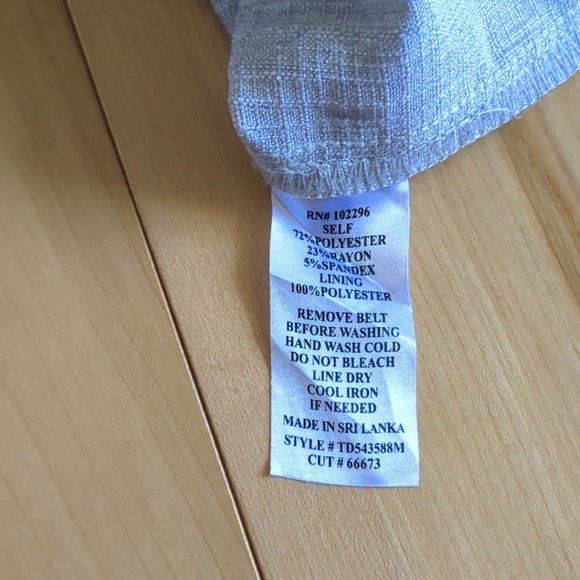 Sz 8 Light Taupe Dress with Flower Detail & Belt - Picture 6 of 8